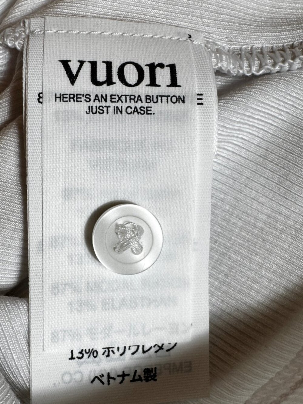 VUORI Long Sleeve Pose Cardigan Top in White Size Medium Never Warn - Picture 9 of 11